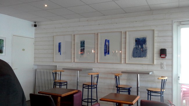 Exposition au café de la plage à l’île Tudy.